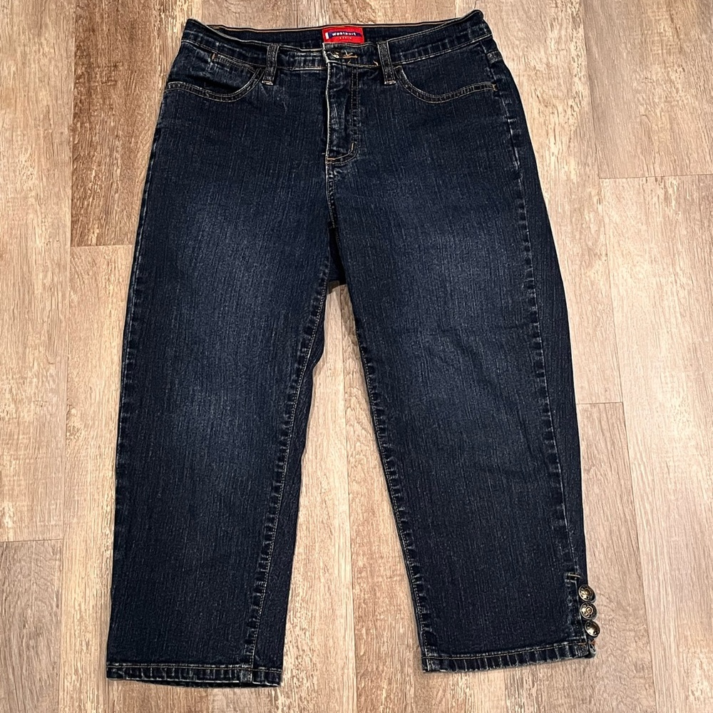 Westport Denim Women’s Capri Pants Size 6 Decorative Buttons